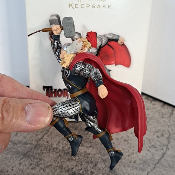 Hallmark Keepsake Ornament Thor 2011 Marvel the Avengers Comics MIB Hero - Picture 1 of 16